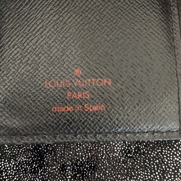 Louis Vuitton Epi Agenda - Picture 4 of 4